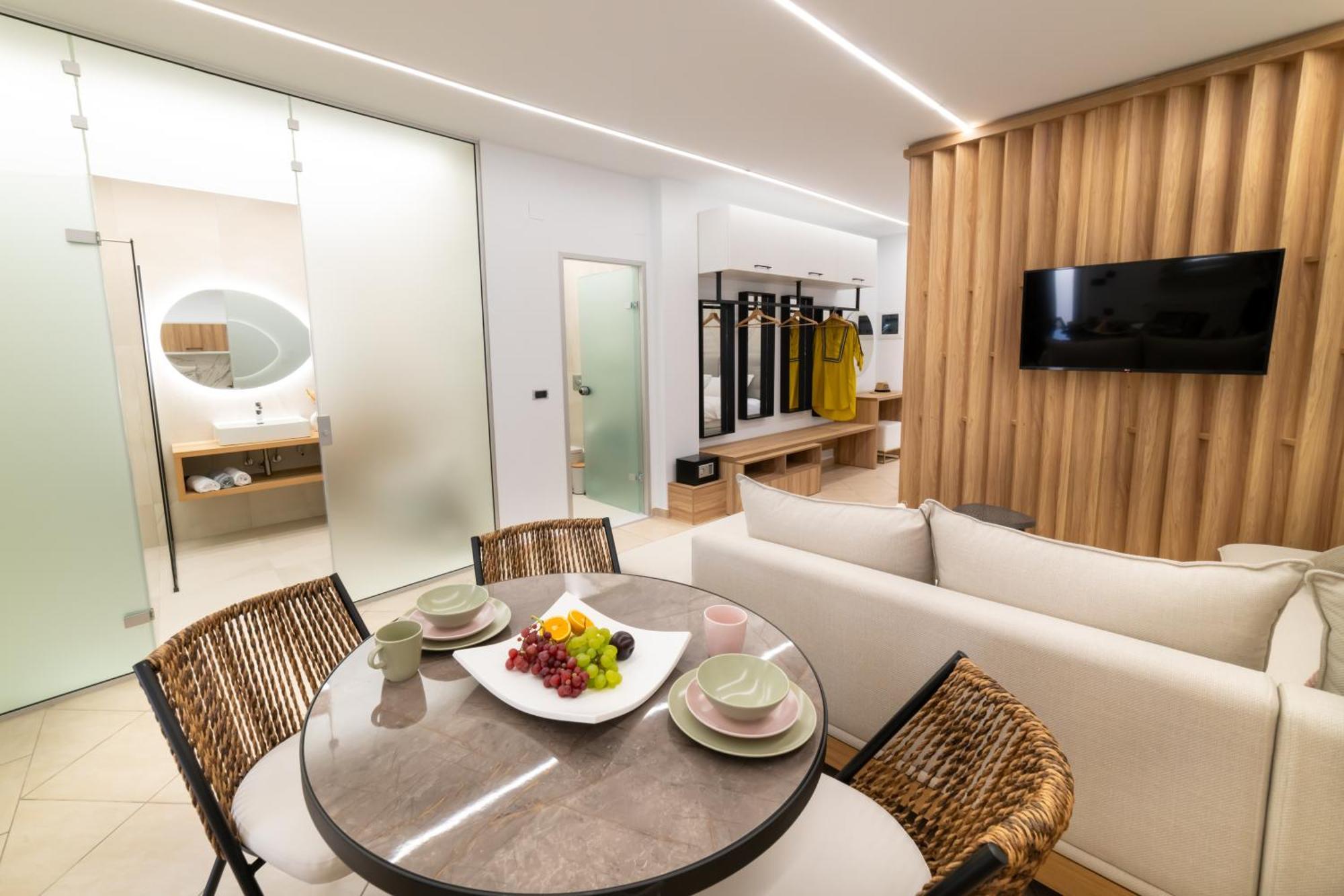 Domus Inn Luxury Apartments Parga Bagian luar foto